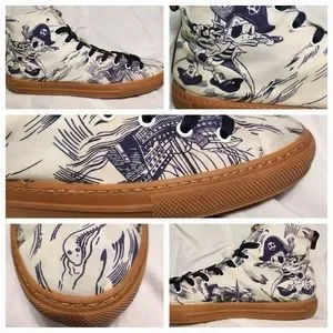Gucci | Shoes | Gucci X Disney Donald Duck Mens 5 Hitops  display picture 2